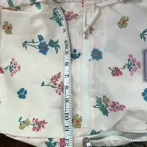 Cath Kidston | Bags | Cath Kidston Cream Floral Lightweight  display picture 3